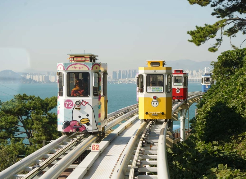 海雲台膠囊列車