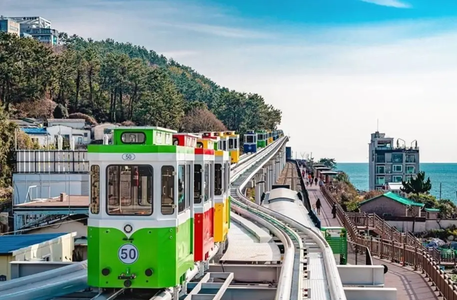 海雲台膠囊列車