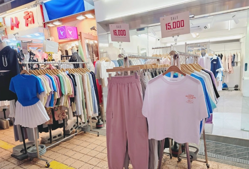 弘大商圈 衣服 弘大商圈 衣服