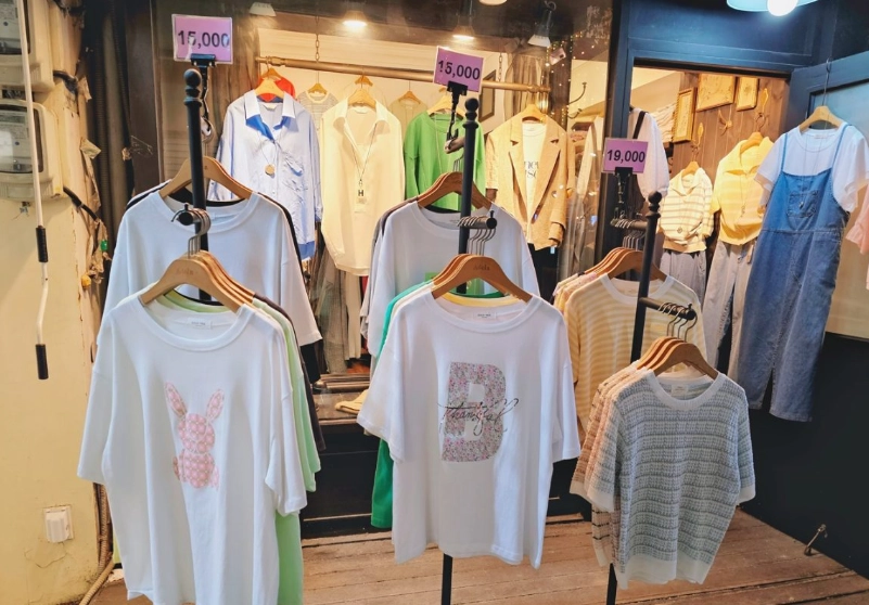 弘大商圈 衣服 弘大商圈 衣服