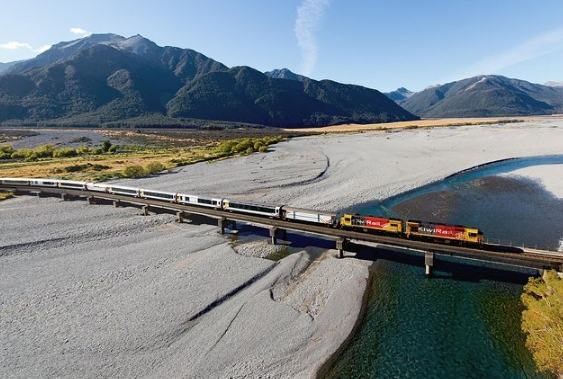 基督城到皇后鎮自駕