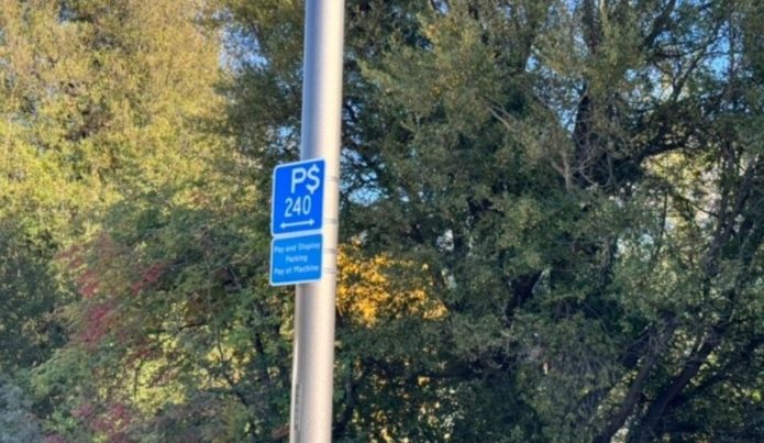 皇后鎮停車場位置