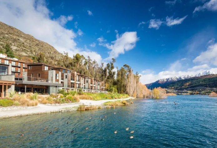 皇后鎮住宿推薦