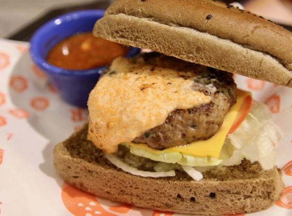 花生醬漢堡台北