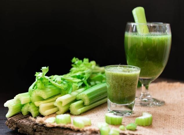 芹菜汁苦味原因
