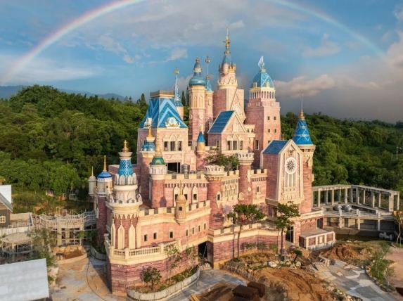 歐樂沃築夢城堡附近景點