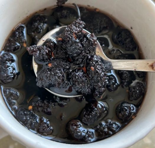 黑桑葚水做法 黑桑葚水做法