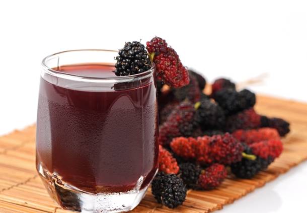 桑椹汁健康功效 桑椹汁健康功效