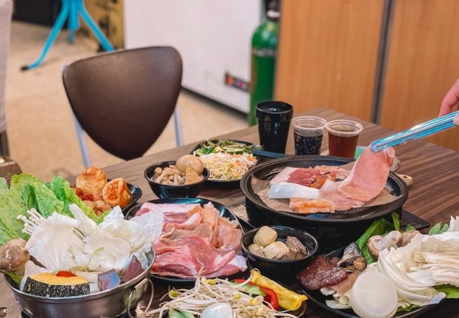 火鍋吃到飽宵夜