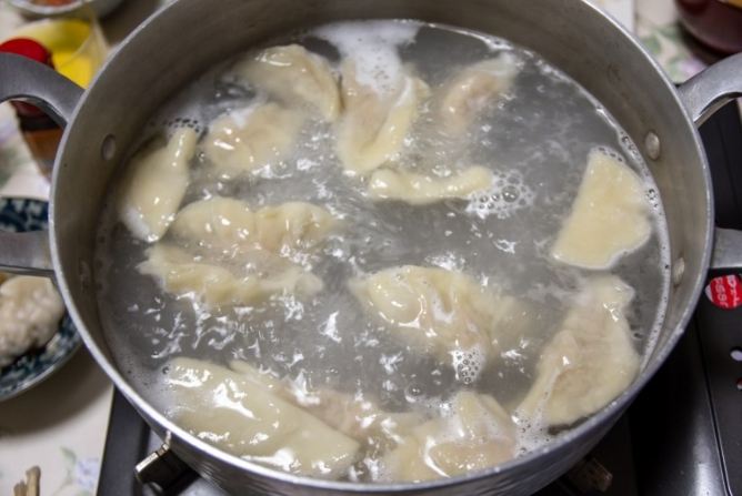 冷凍水餃冷水下鍋煮法