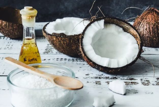 睡前喝椰子油副作用