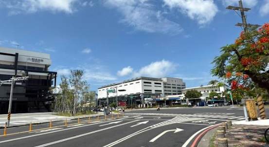 誠品生活台南停車