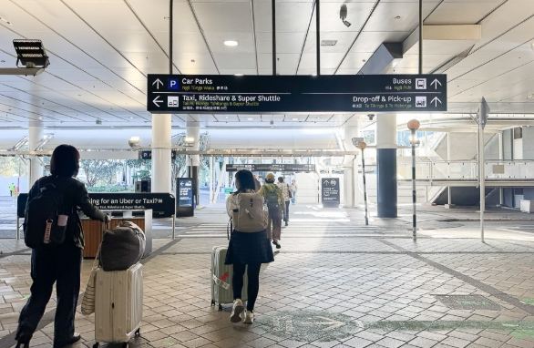 奧克蘭機場行李保管