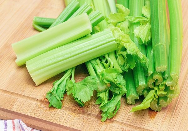芹菜高血壓