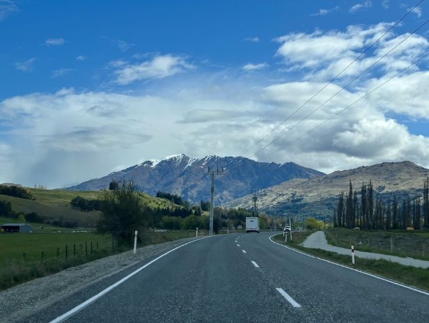 紐西蘭租車最低年齡