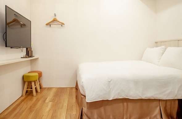 北車無人旅館休息