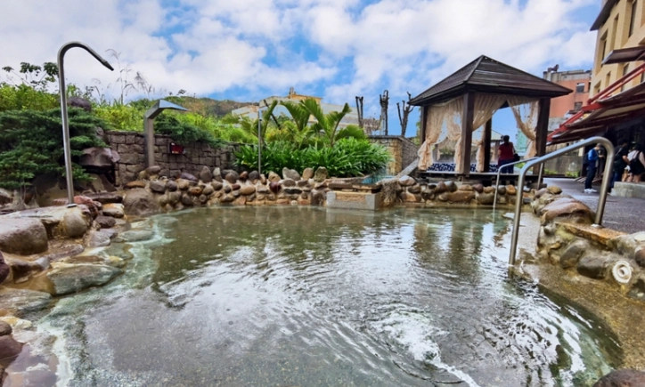 金山泡湯休息 金山泡湯休息