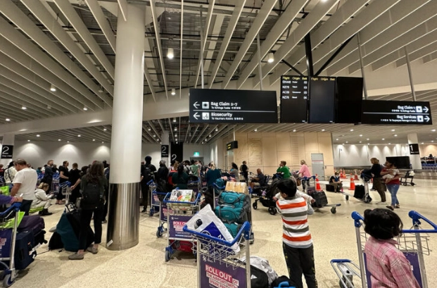 基督城機場行李託運