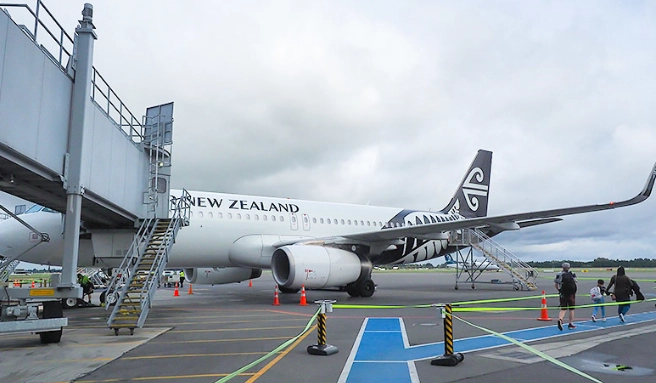 基督城機場行李託運