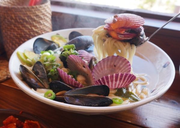 釜山海鮮刀削麵 釜山海鮮刀削麵