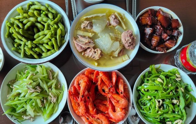 隔夜菜不能吃 隔夜菜不能吃