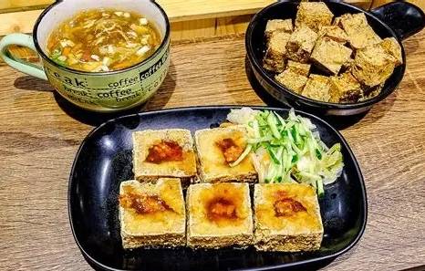 西屯路三段平價美食