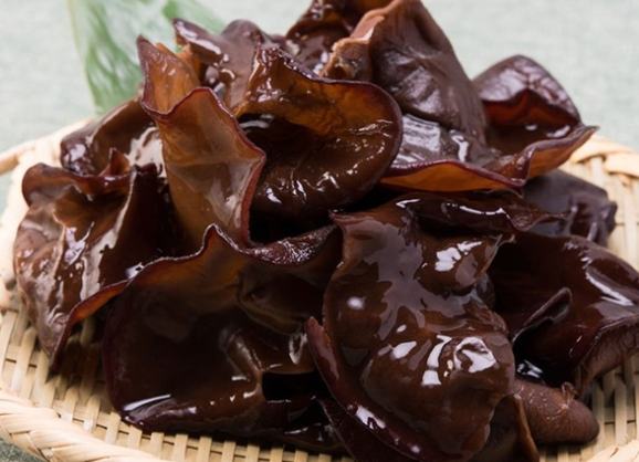 黑木耳晚上吃壞處 黑木耳晚上吃壞處