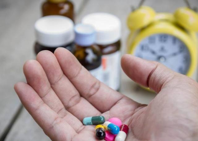 西藥不能跟什麼一起吃