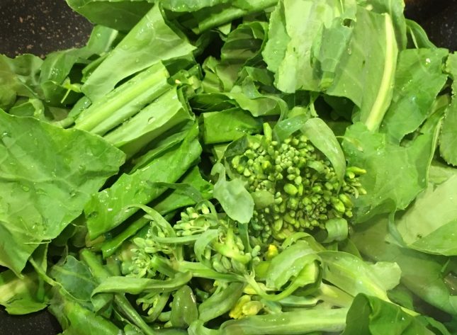 芥蘭菜營養成分全攻略：驚人健康益處與實用烹飪秘訣