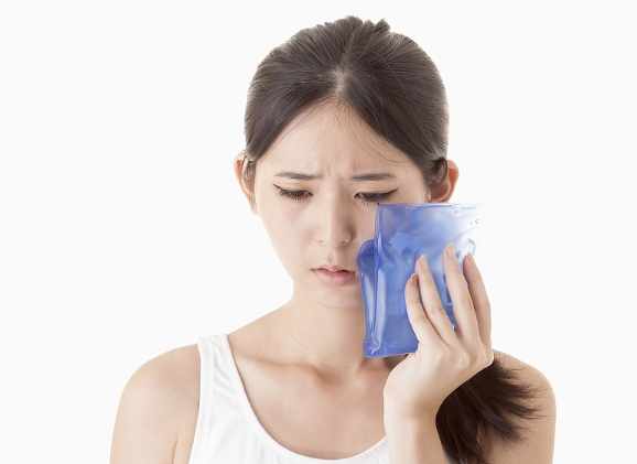 唇邊水泡治療 唇邊水泡治療