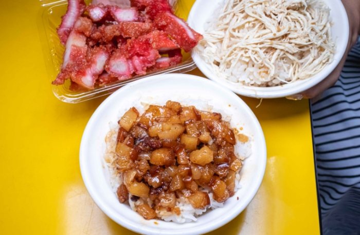 新北宵夜滷肉飯