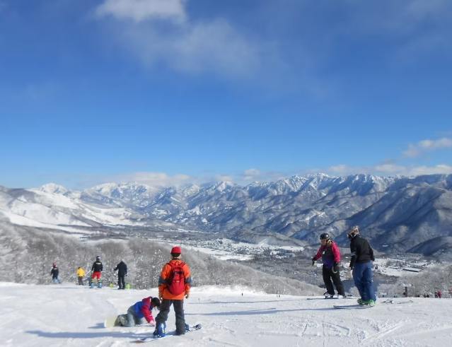 冬季滑雪旅遊 冬季滑雪旅遊