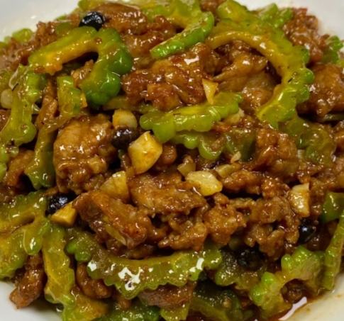 苦瓜炒牛肉 做法 苦瓜炒牛肉 做法