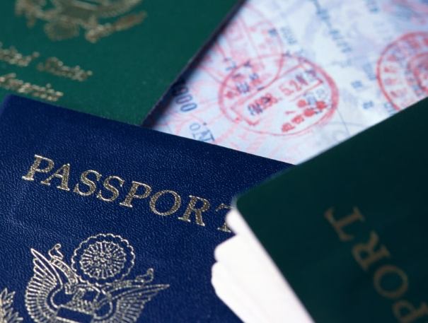 出國護照隨身攜帶 出國護照隨身攜帶