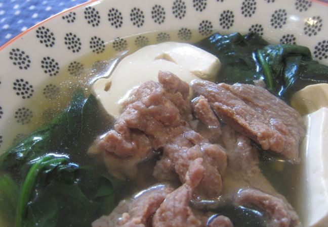 菠菜牛肉豆腐湯做法 菠菜牛肉豆腐湯做法