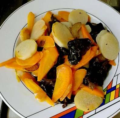 山藥紅蘿蔔共煮 山藥紅蘿蔔共煮