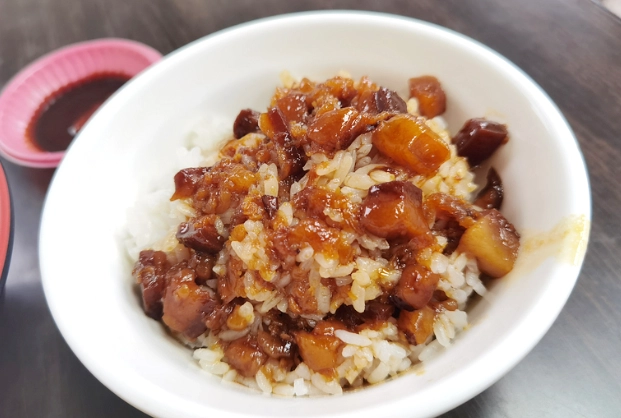 賴岡山羊肉必比登