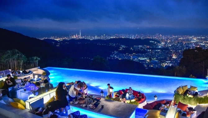 新北市夜景咖啡