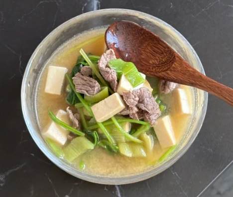 菠菜牛肉豆腐湯營養 菠菜牛肉豆腐湯營養