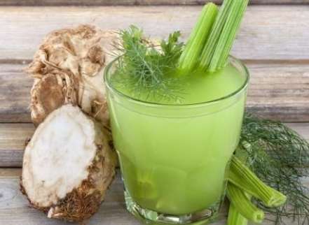 西芹汁製作 西芹汁製作