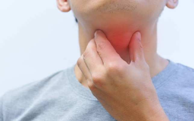 喉嚨痛飲食推薦 喉嚨痛飲食推薦