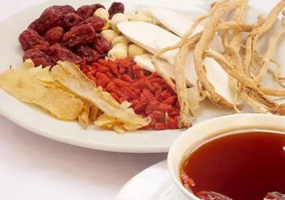 骨折吃什么补品