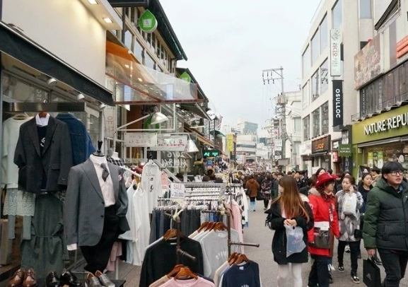韓國服飾街 韓國服飾街