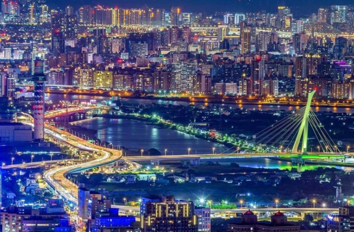 北部夜晚開車好去處