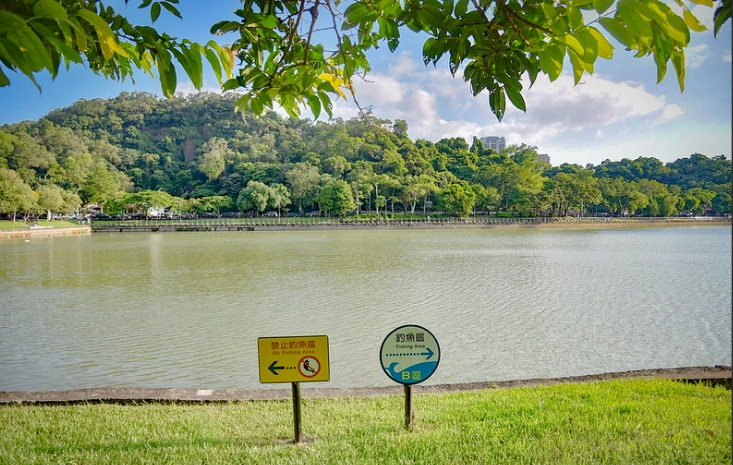 碧湖公園游泳池門票