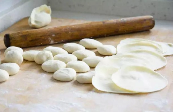 高筋麵粉水餃皮做法 高筋麵粉水餃皮做法