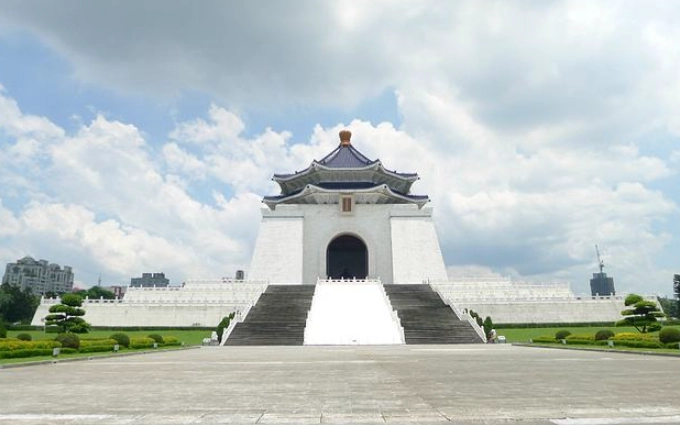 路易莎咖啡中正紀念堂店