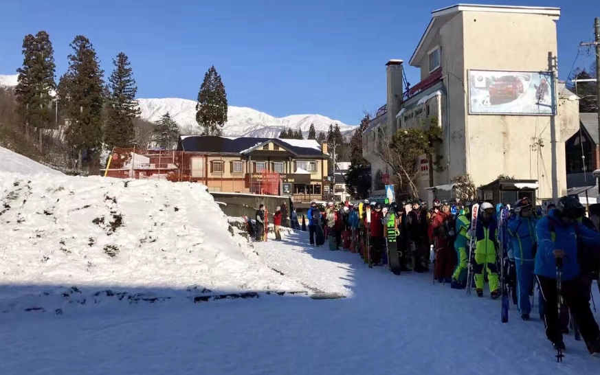 白马滑雪场夜滑