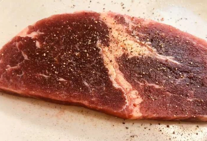 煎牛排用什麼油