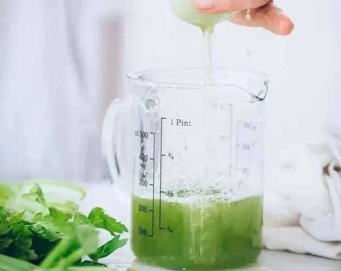 西芹香蕉汁食譜